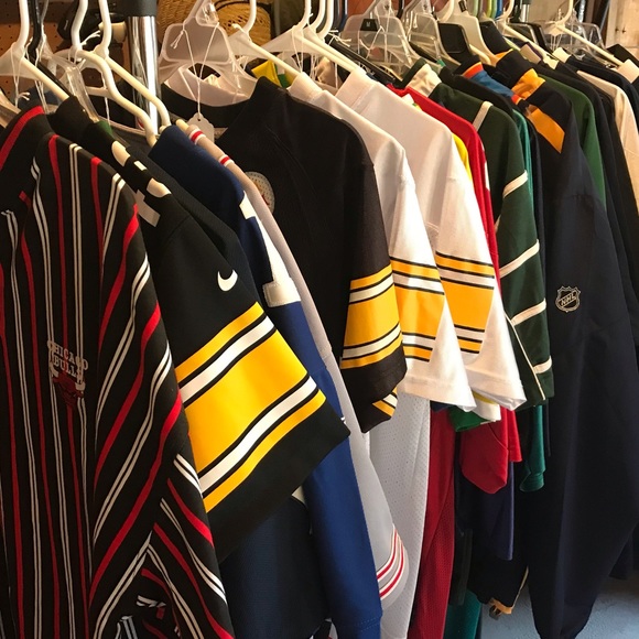 Geoffrey Bombs - Picture 4 of 4